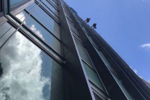 Abseiling183